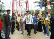 Wujud Kerja Nyata,Aji Aras Resmikan Jembatan Gantung  Pesse Kabupaten Barru