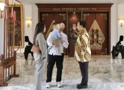 Momen Gemoy Cipung Ucapkan “Siap Grak” Saat Bertemu Prabowo