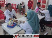 Setetes Darah, Sejuta Harapan, Karutan Soppeng Bersama Staf Donor Darah