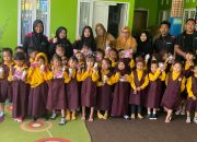 Kembangkan Potensi Anak, Smartfren Gandeng TK Lamungpatue Gelar Lomba Mewarnai