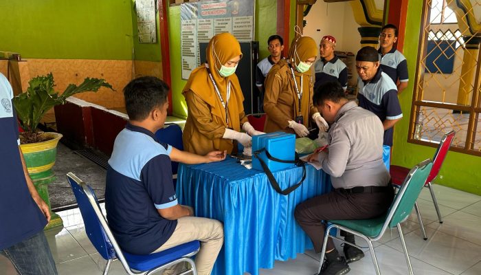Deteksi Dini Tuberkulosis, Rutan Soppeng Gandeng Puskesmas Salotungo  Lakukan Skrining TBC Kepada WBP