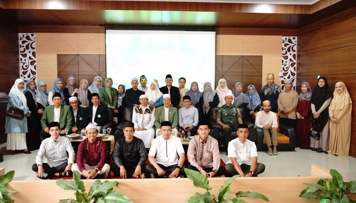 Undang Anre Gurutta, IKSADAS dan IADI Soppeng Sukses Gelar Halal Bihalal 