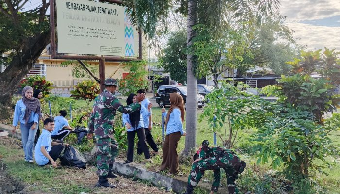Mahasiswa KKN Unipol Serbu Kantor Kecamatan Sabbangparu, Ada Apa ?