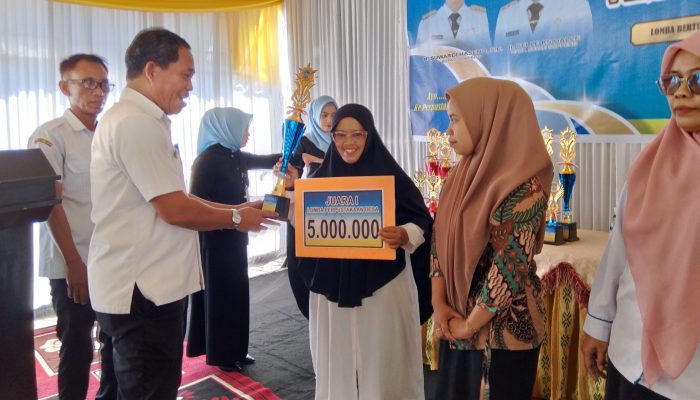 Desa Tellulimpoe Raih Juara Pertama Lomba Perpustakaan Desa