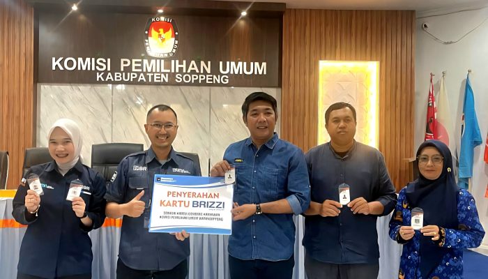 BRI Beri Dukungan ID Card Berbasis BRIZZI Ke KPUD Soppeng