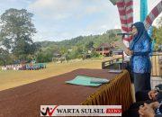 Upacara HUT Ke-80 Kemerdekaan RI di Desa Umpungeng, Penyuluh Agama Islam KUA Lalabata Pimpin Doa 