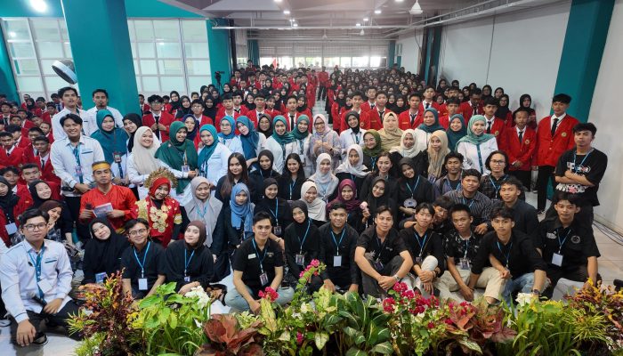 UNHAS Sambut 544 Mahasiswa Baru Fakultas Vokasi
