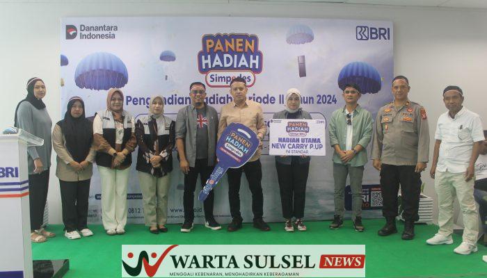 Panen Hadiah Simpedes, Nasabah BRI Unit Jennae dan Pacongkang Bawa Pulang Mobil Suzuki New Carry