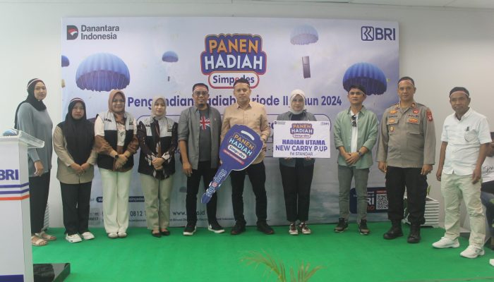 Panen Hadiah Simpedes, Nasabah BRI Unit Jennae dan Pacongkang Bawa Pulang Mobil Suzuki New Carry
