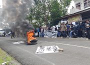 Usut Tuntas Korupsi Alsintan, Kejari Soppeng Didemo