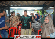 Kunjungan Pengawasan di Kelurahan Doping, Wakil Ketua DPRD Sulsel Disambut Emak-emak 