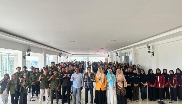 Unipol Soppeng Gelar Pelatihan Jurnalistik, Dorong Mahasiswa Jadi Jurnalis Kampus