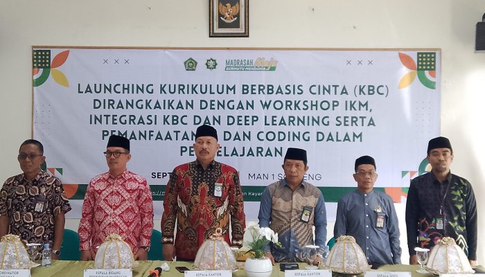 Kakanwil Kemenag Sulsel Launching KBC di MAN 1 Soppeng 