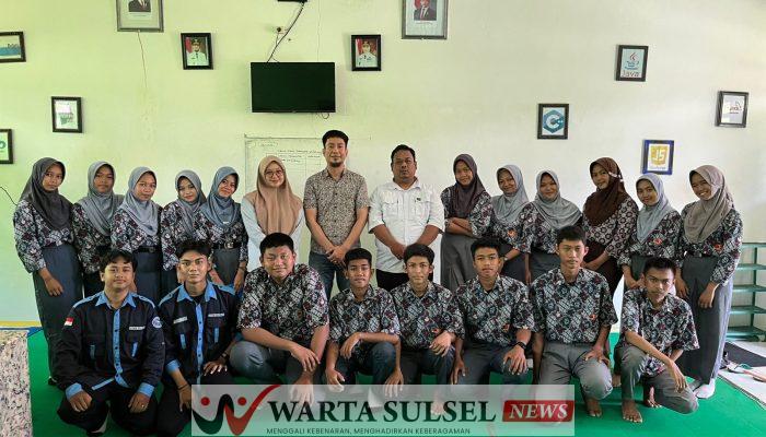 Guru Tamu, STMIK Amika Soppeng Hadir Sebagai Inspirasi di SMKN 3 Wajo 