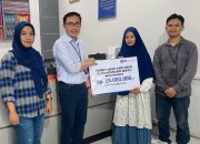 BRI Soppeng Serahkan Pembayaran Klaim Asuransi Mikro BRINS Kepada Nasabah