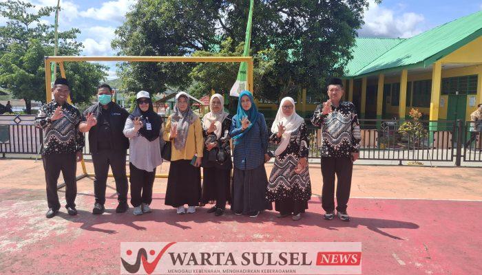 Bersih, Hijau dan Berprestasi, Tim Penilai Adipura Sambangi MTs Ponpes Yasrib 