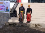 Kenakan Pakaian Adat Bugis, Kakan Kemenag Soppeng Pimpin Upacara HGN 2025