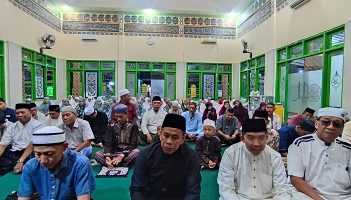 Songsong Tahun Baru, Penyuluh Agama Islam KUA Lalabata Gelar Doa dan Dzikir Bersama