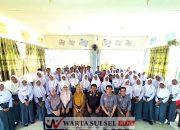 Prodi Manajemen Unipol Latih Siswa SMAN 2 Soppeng Public Speaking 