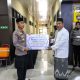Kapolres Soppeng Serahkan Zakat Fitrah Personil Ke BAZNAS