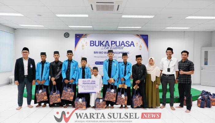 Berkah Ramadan, BRI Cabang Soppeng Gelar Buka Puasa dan Santunan Anak Yatim