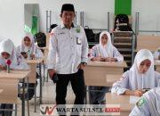 Monev Ujian Madrasah, Kakan Kemenag Soppeng Sapa dan Motivasi Siswa MAN 2 