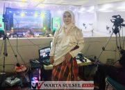 Kabid Humas Diskominfo Soppeng Tampil Cantik dan Anggun Hadiri HJS