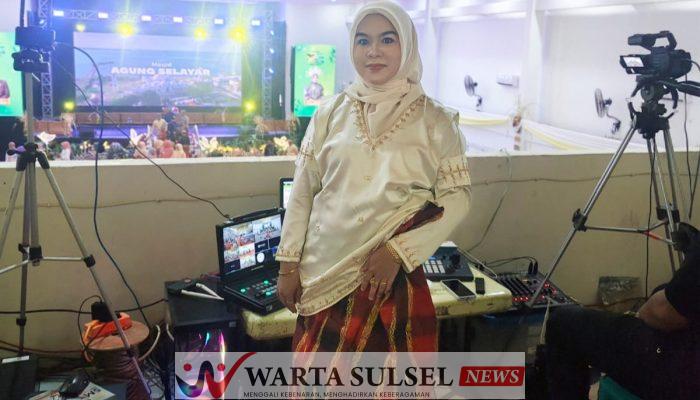 Kabid Humas Diskominfo Soppeng Tampil Cantik dan Anggun Hadiri HJS