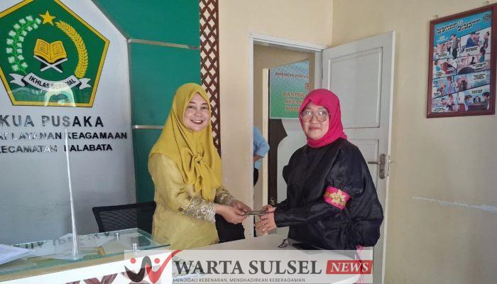 Hari Jadi Soppeng Pegawai KUA Lalabata Berpakaian Adat 