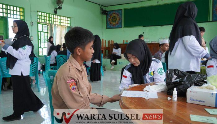 DPC PATELKI Soppeng – MA Yasrib Gelar Cek Golongan Darah dan Skrining Scabies Gratis