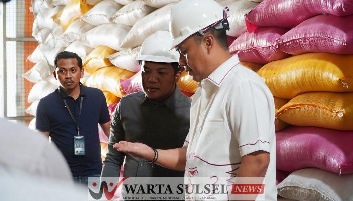 Sidak Bulog Wajo, AIA Pastikan Stok dan Kualitas Beras Tetap Terjaga