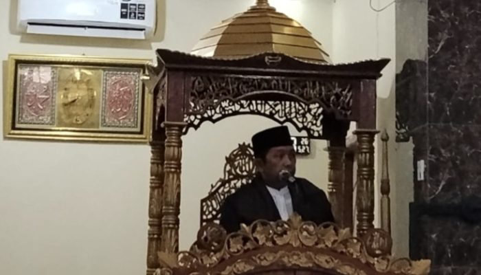 Khutbah Idul Adha di Masjid Al-Ikhlas: Kakan Kemenag Soppeng Tekankan Makna Kurban Sebagai Wujud Ketundukan dan Kepedulian