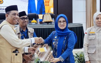Bupati Gowa Sambut Kepulangan Jemaah Haji Kloter 5 Debarkasi Makassar
