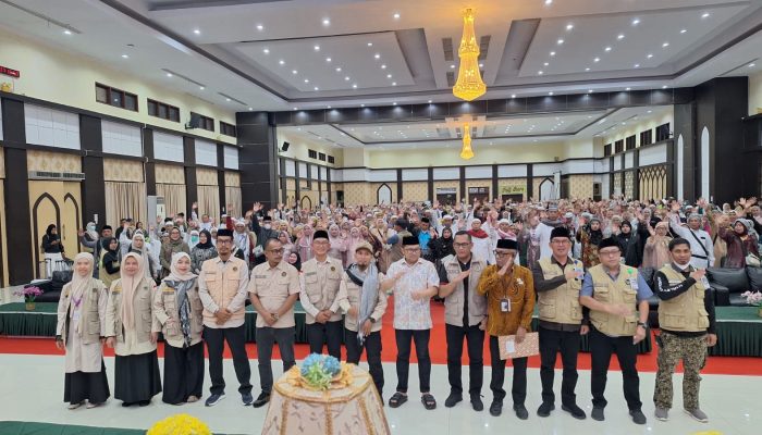 2.743 Jemaah Haji Debarkasi Makassar Telah Tiba, Kloter 7 Asal Gowa Disambut Wabup