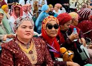 Ekspresi Bahagia Jemaah Haji Kloter 09 UPG, Hj. Dahliah: Blink-Blink Bukan Pamer