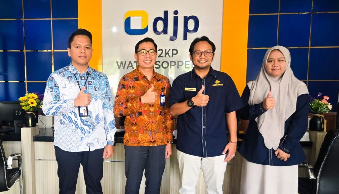 Bahas Penerimaan Pajak Negara Secara Online, Pinca BRI Temui Kepala KP2KP Soppeng
