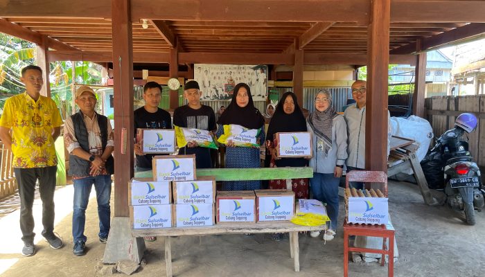 Duka Maniang Patu Bank Sulselbar Cabang Soppeng Hadir Salurkan Bantuan 
