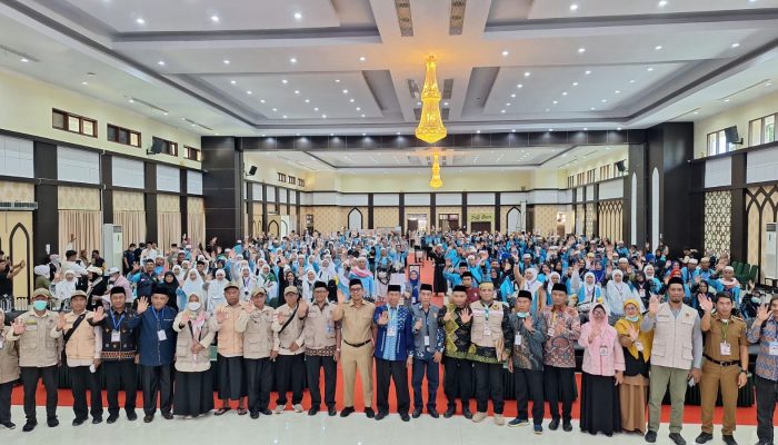 Jawaban Serentak Jemaah Haji Kloter 39 Bikin Aula Arafah Bergemuruh