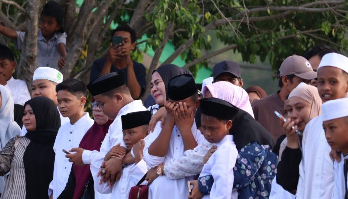 Air Mata dan Pelukan Hangat Warnai Langkah Ratusan Santri Baru Ponpes Yasrib