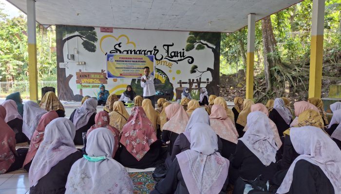 Filosofi “Jompi Pitue” Menghidupkan Gerakan Majelis Taklim yang Berdampak Nyata di Soppeng