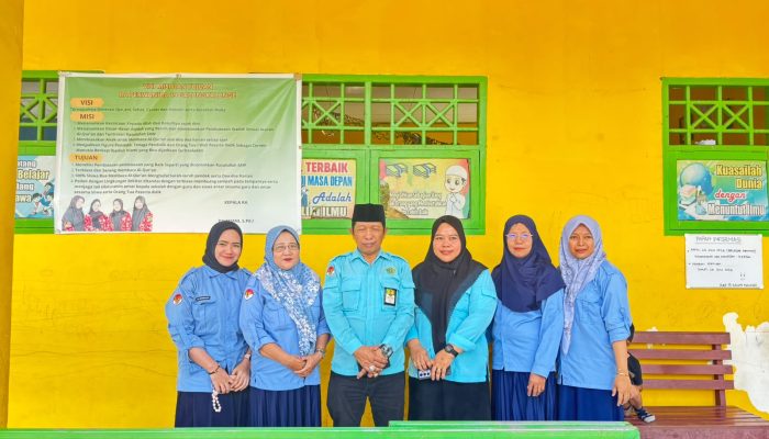 Mantapkan Kesiapan PHTC Kakan Kemenag Soppeng Tinjau RA Perwanida 19 Galungkalung