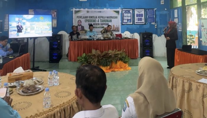 Langkah Nyata Dorong Madrasah Unggul, Kabid Penmad Sulsel Nilai Kamad MTsN 1 Soppeng