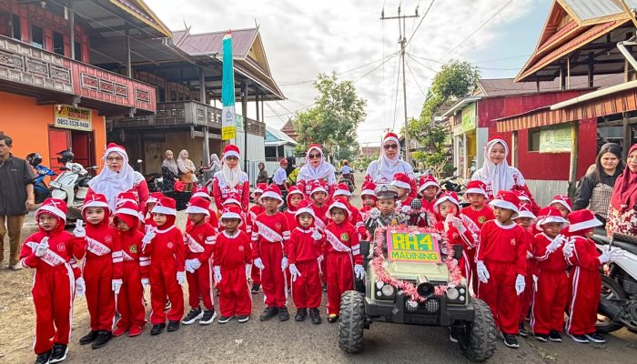 Gemas! Pasukan Cilik RA 4 Madining Curi Perhatian Gerak Jalan Kemerdekaan