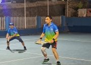 Lepas Penat Pelayanan, Skuad BRI dan BPN Soppeng Adu Smash di Lapangan