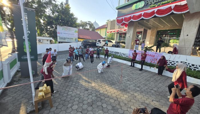 Semarak HUT RI, Pegadaian Cabang Soppeng Gelar Lomba Tradisional Perkuat Solidaritas Tim