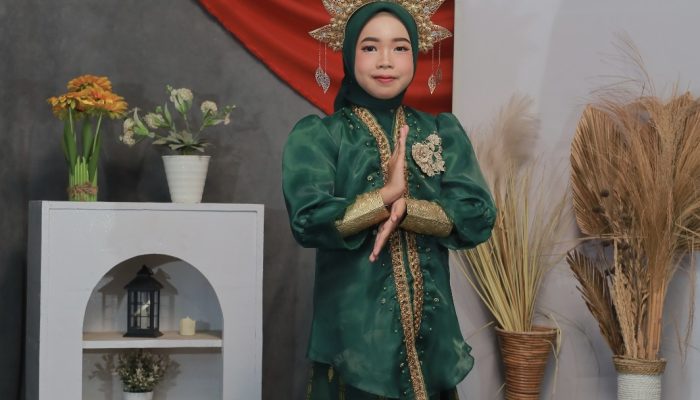 Siswa MI Darunnaiem Pesse Harumkan Sekolah Lewat Juara 1 Lomba Nyanyi Solo