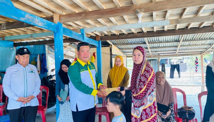 Usap Air Mata Korban Kebakaran Tanjonge, BAZNAS Soppeng Turun Langsung Salurkan Bantuan