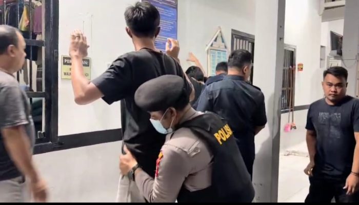Razia Gabungan di Rutan Watansoppeng, Petugas Temukan Puluhan Benda Berbahaya