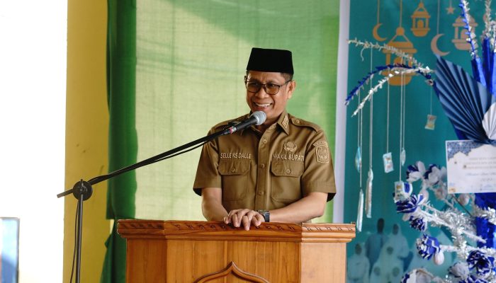 Hadiri Maulid di MAN 1 Soppeng, Wabup Selle KS Dalle Puji Prestasi Siswa