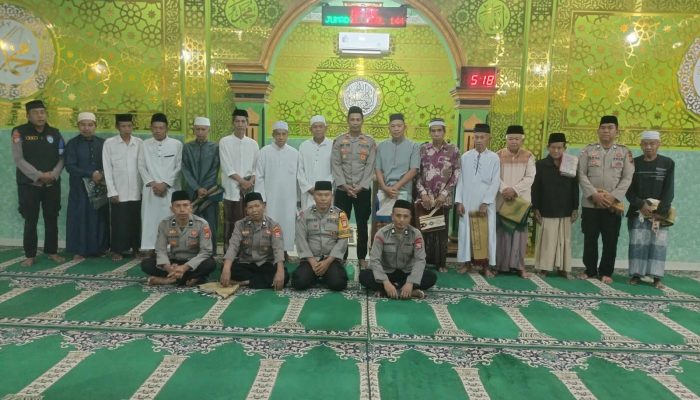 Polisi Bersama Masyarakat, Kapolsek Donri-Donri Ajak Jamaah Masjid Mujahidin Cegah Bullying